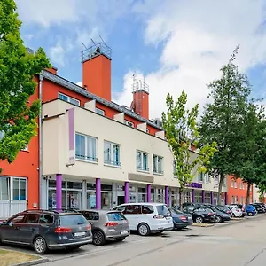 4* Szálloda Plaza