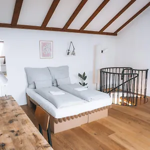 Raum Life - Loftwohnung Am Park Apartment